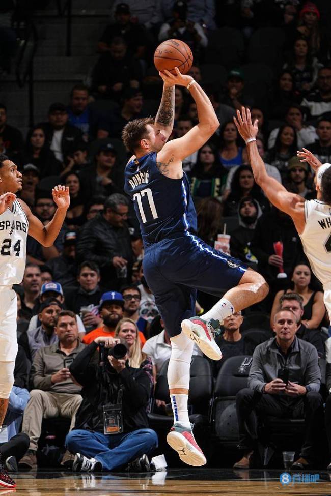 包含掘金险胜东契奇，逆转取胜关键表现点燃全场！的词条