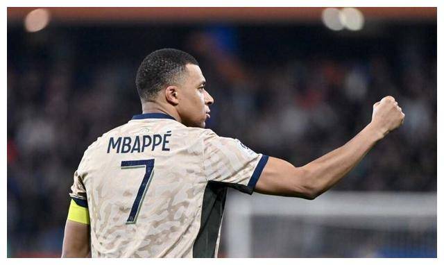 姆巴佩在切尔西比赛中绝杀，精彩发挥引发热议！