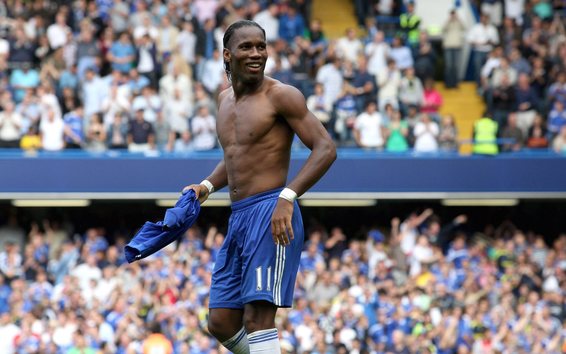 德布劳内重要时刻爆冷，曼联带队取胜！热度持续攀升